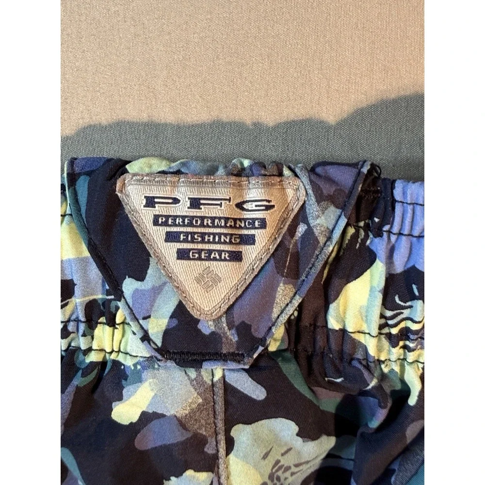 Columbia Men's PFG Multi Color Blues Swim/water Shorts Size XXL